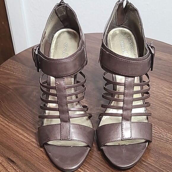 Nine & Co. Wedge Heels, Brown with Dark Heels, Size 10 Shoes - Picture 4 of 9